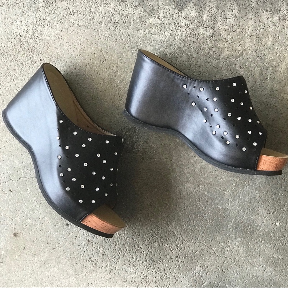 Italina Black Star Rhinestone Embellished Comfortable Chunky Platform Wedge Heel - Picture 3 of 9